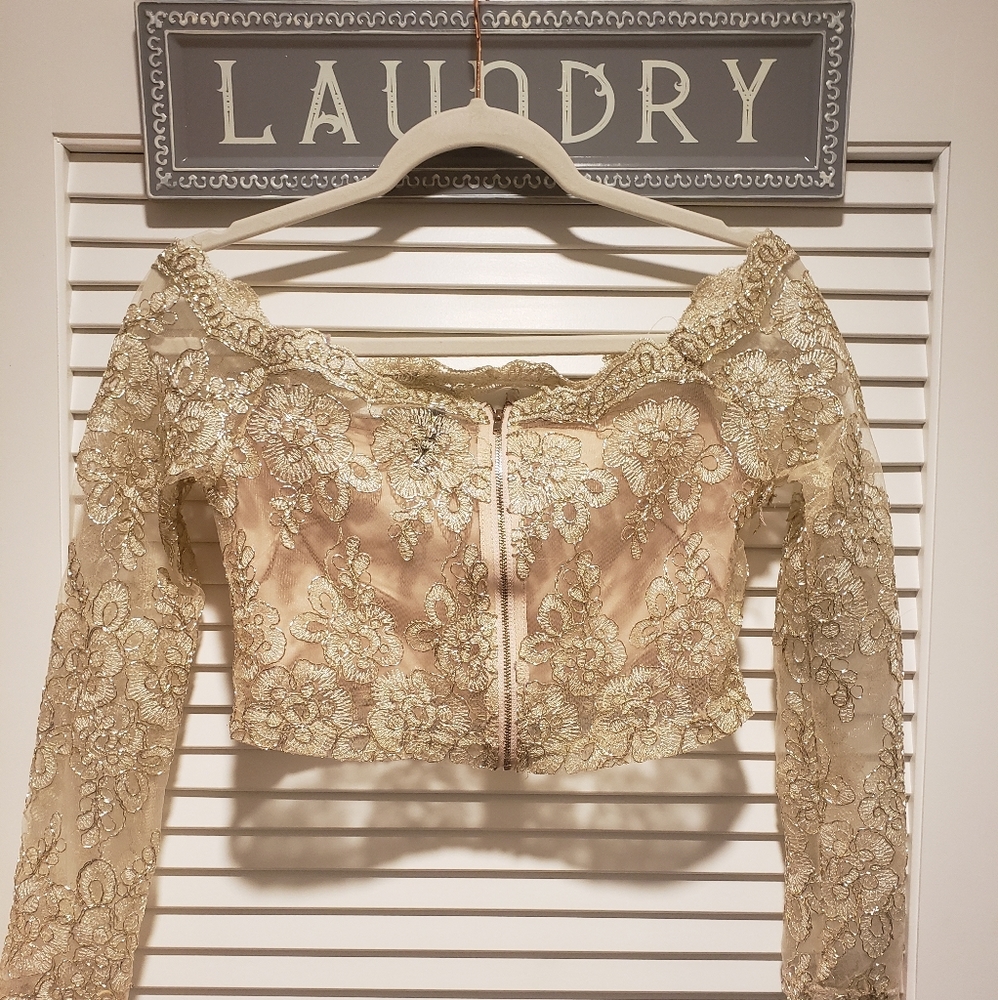 Vintage Gold Embroidered Crop Zip Top